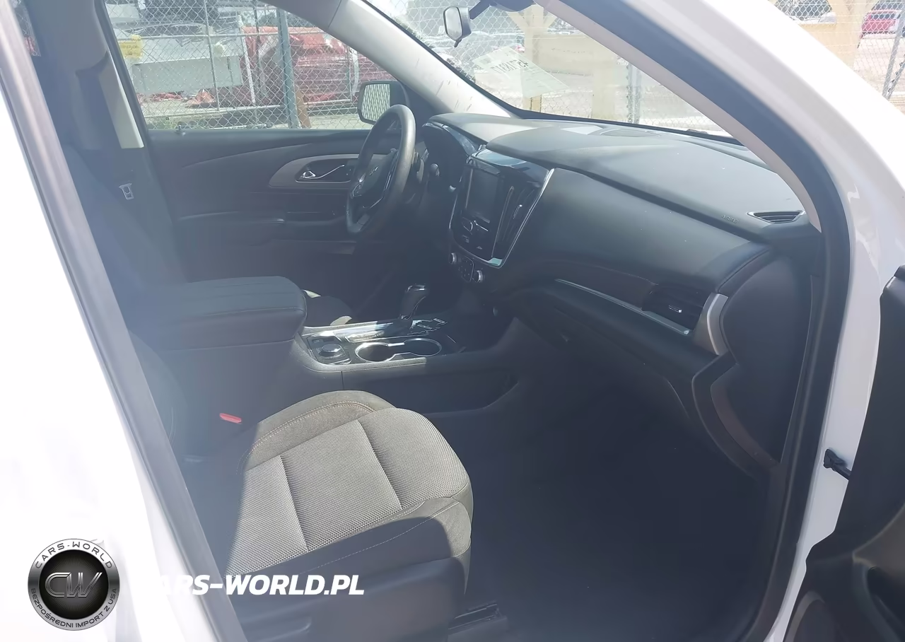 2019 Chevrolet Traverse Ls VIN:1GNERFKW7KJ308450 - 5
