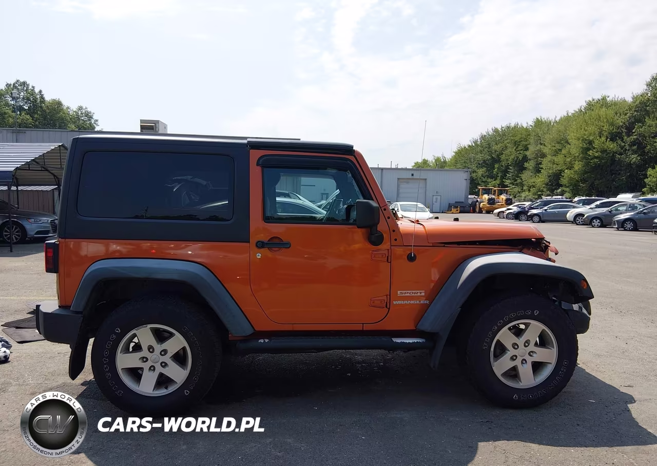 2011 Jeep Wrangler Sport VIN:1J4AA2D1XBL542864 - 13