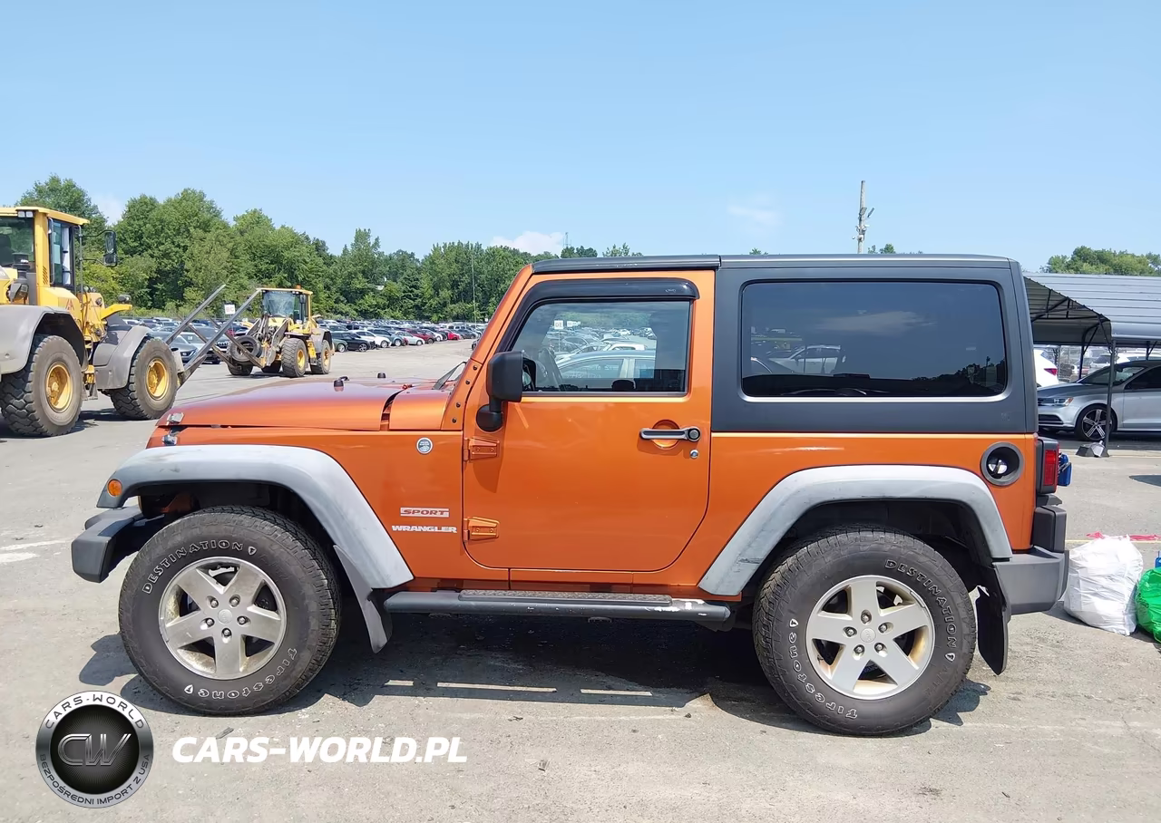 2011 Jeep Wrangler Sport VIN:1J4AA2D1XBL542864 - 14