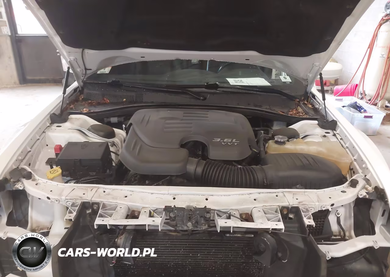 2017 Chrysler 300 VIN:2C3CCAGG1HH582697 - 10