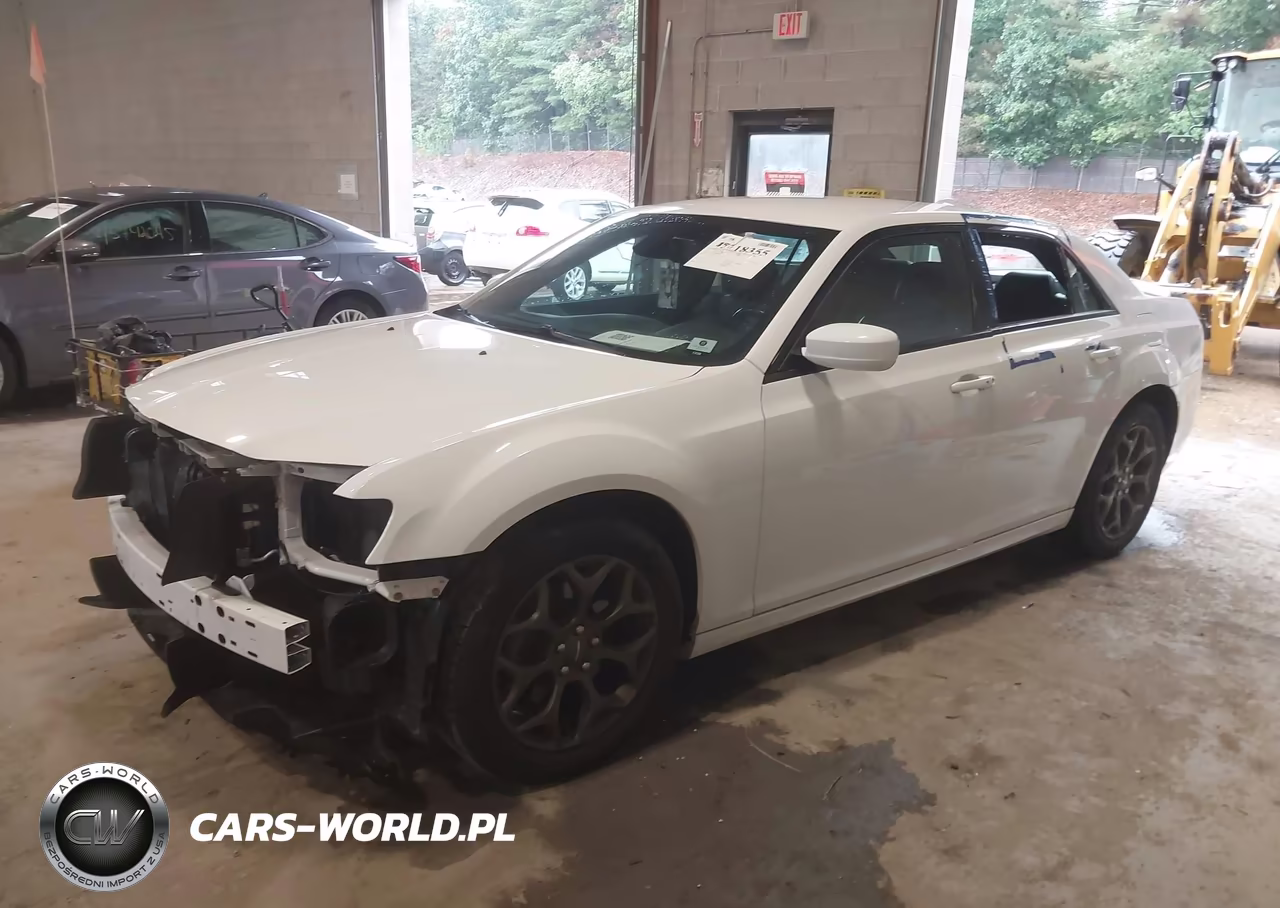 2017 Chrysler 300 VIN:2C3CCAGG1HH582697 - 2