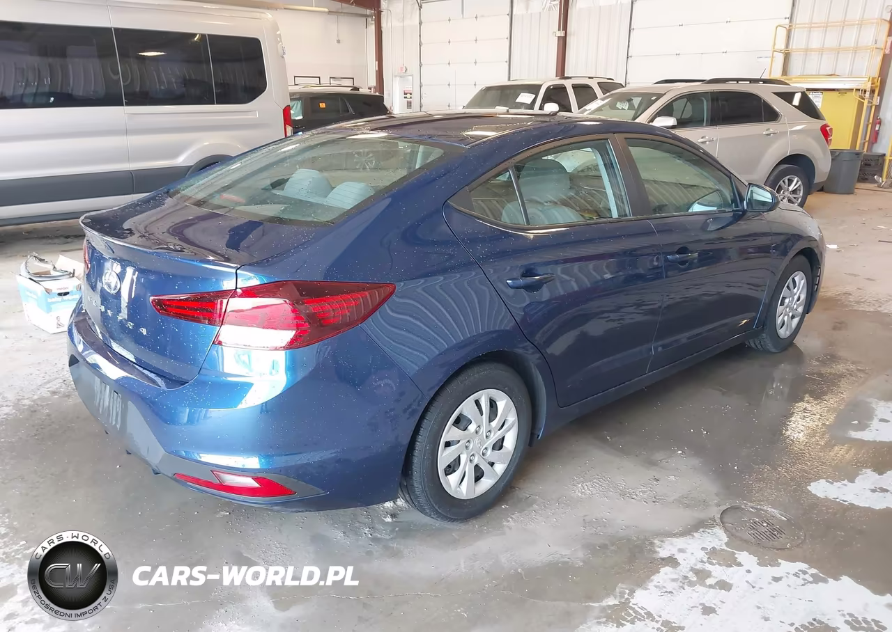 2019 Hyundai Elantra Se VIN:5NPD74LF9KH494630 - 4