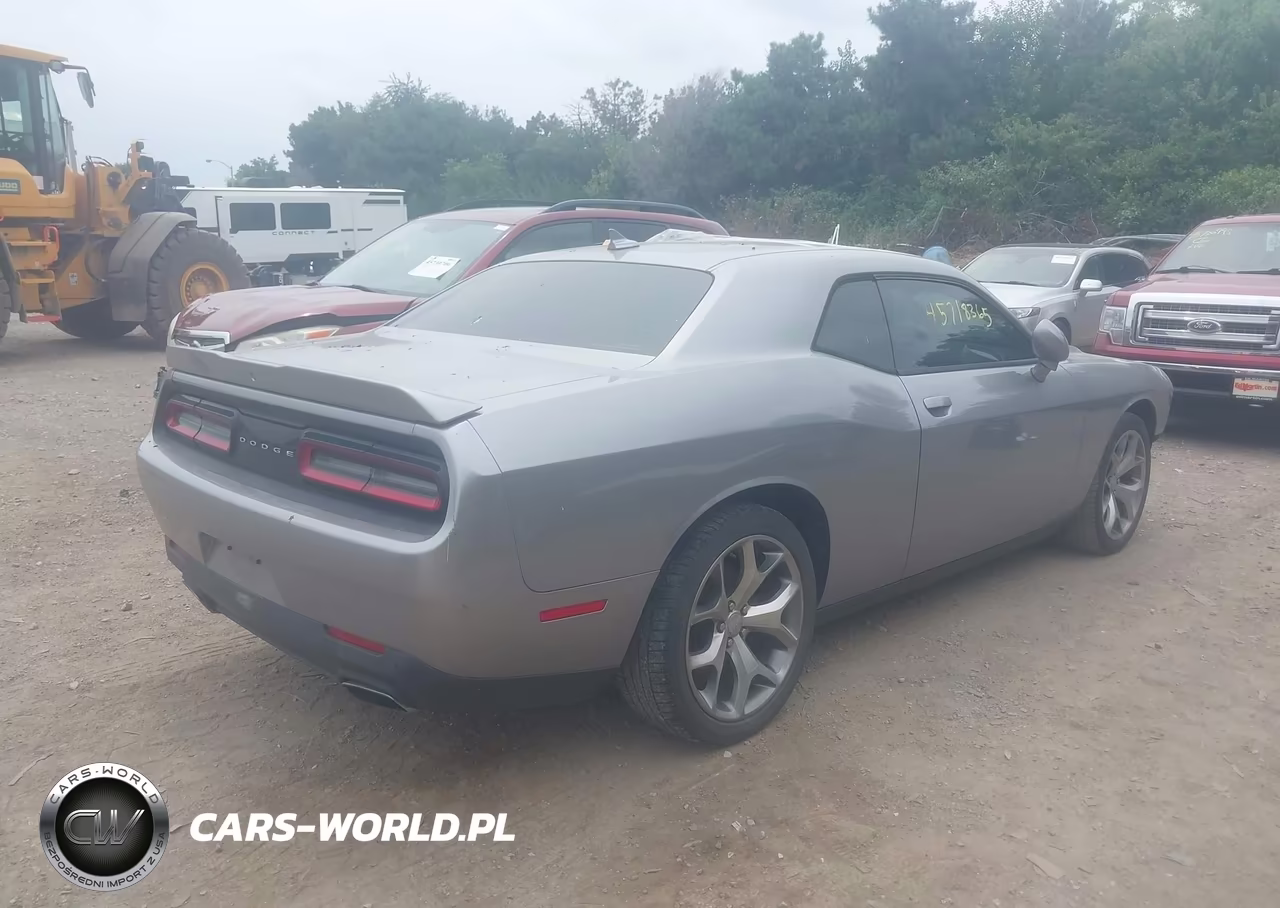 2016 Dodge Challenger Sxt Plus VIN:2C3CDZAG0GH138598 - 4