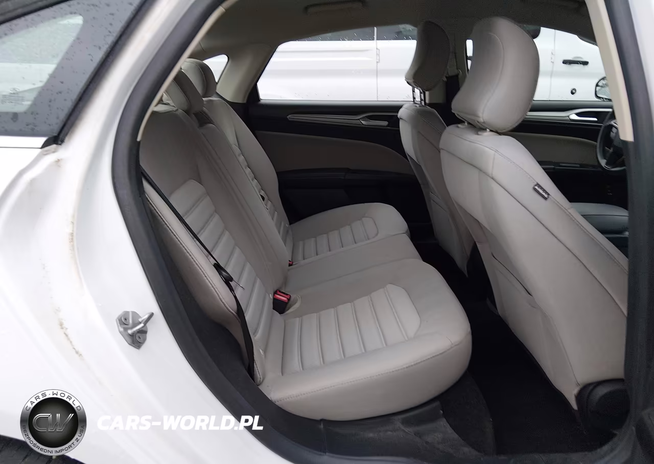 2018 Ford Fusion Hybrid S VIN:3FA6P0UUXJR271593 - 8