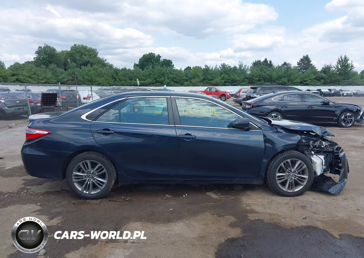 2017 Toyota Camry Se VIN:4T1BF1FK9HU415825 - 13