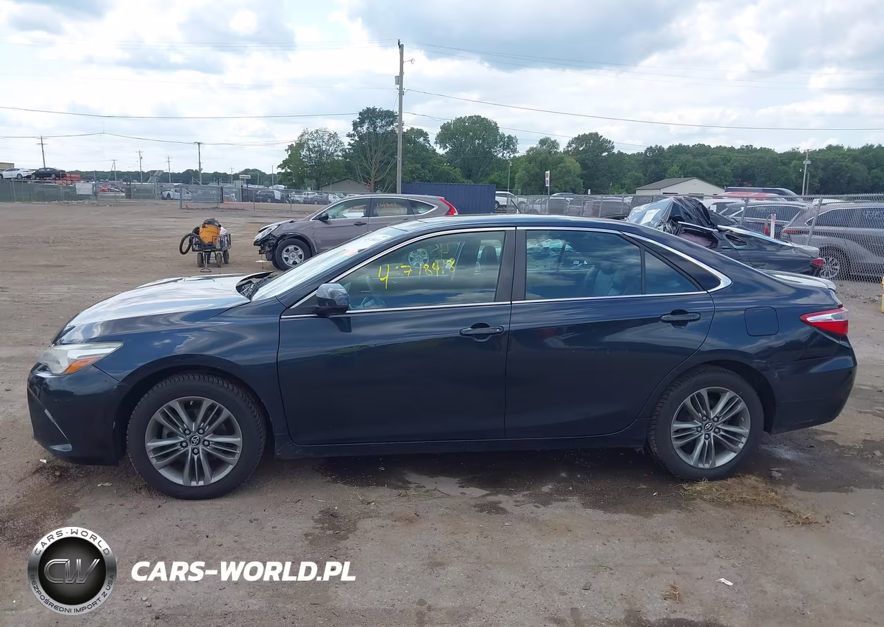 2017 Toyota Camry Se VIN:4T1BF1FK9HU415825 - 14