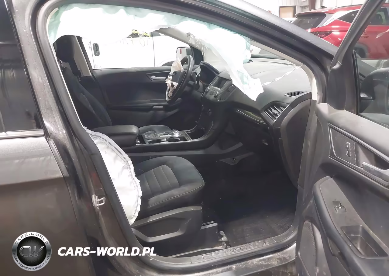 2019 Ford Edge Se VIN:2FMPK3G90KBB13622 - 5