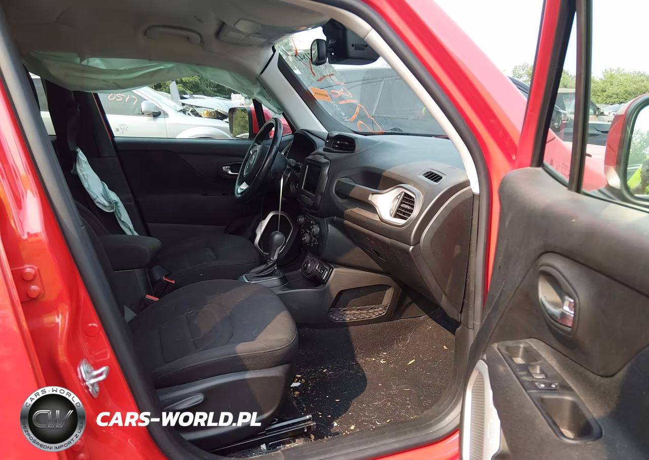 2021 Jeep Renegade Latitude 4X4 VIN:ZACNJDBB8MPM13080 - 5