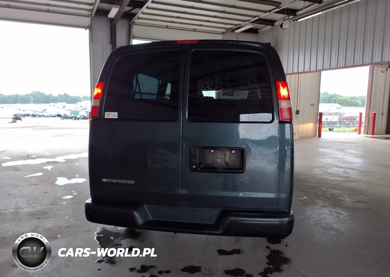 2017 Chevrolet Express 3500 Ls VIN:1GAZGNFG8H1292158 - 16