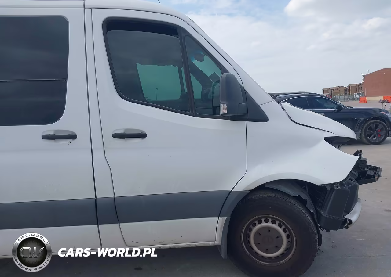 2019 Mercedes-Benz Sprinter 2500 Standard Roof V6 VIN:WD4PF0CD4KP096758 - 18