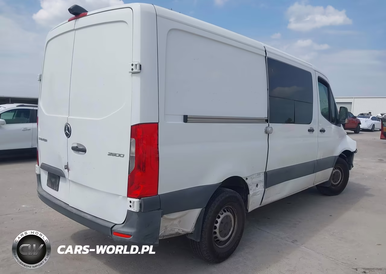 2019 Mercedes-Benz Sprinter 2500 Standard Roof V6 VIN:WD4PF0CD4KP096758 - 4