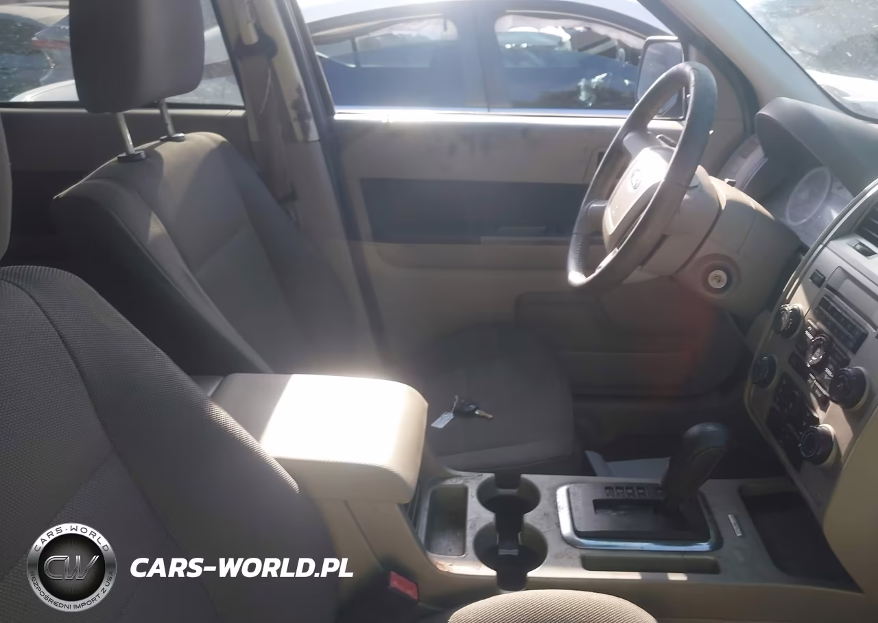 2009 Ford Escape Xlt VIN:1FMCU03739KA21397 - 5