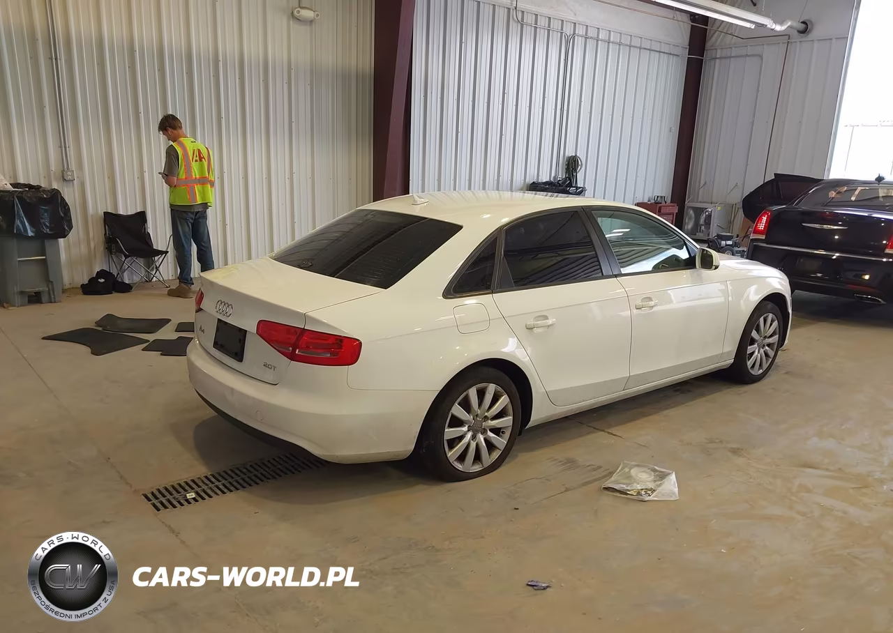 2013 Audi A4 2.0T Premium VIN:WAUAFAFL5DN037903 - 4