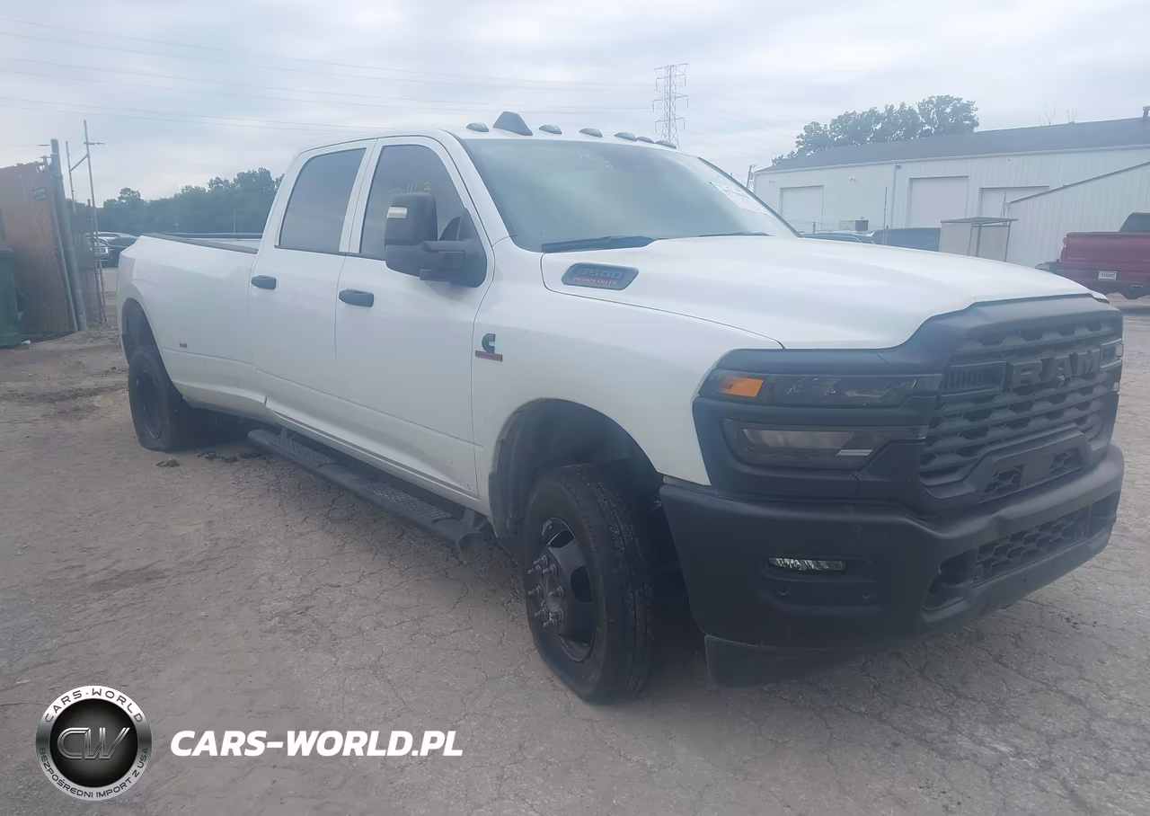 2026 Ram 3500 Tradesman 4X4 8' Box VIN:3C63RRGL0TG162810 - 1