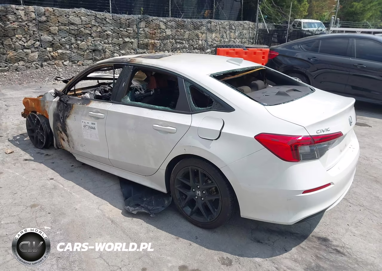 2023 Honda Civic Sport VIN:2HGFE2F53PH524132 - 3