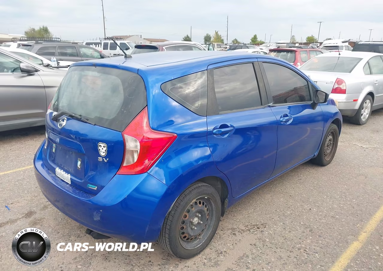 2015 Nissan Versa Note S (Sr)-S Plus-Sl-Sr-Sv VIN:3N1CE2CP9FL370736 - 4