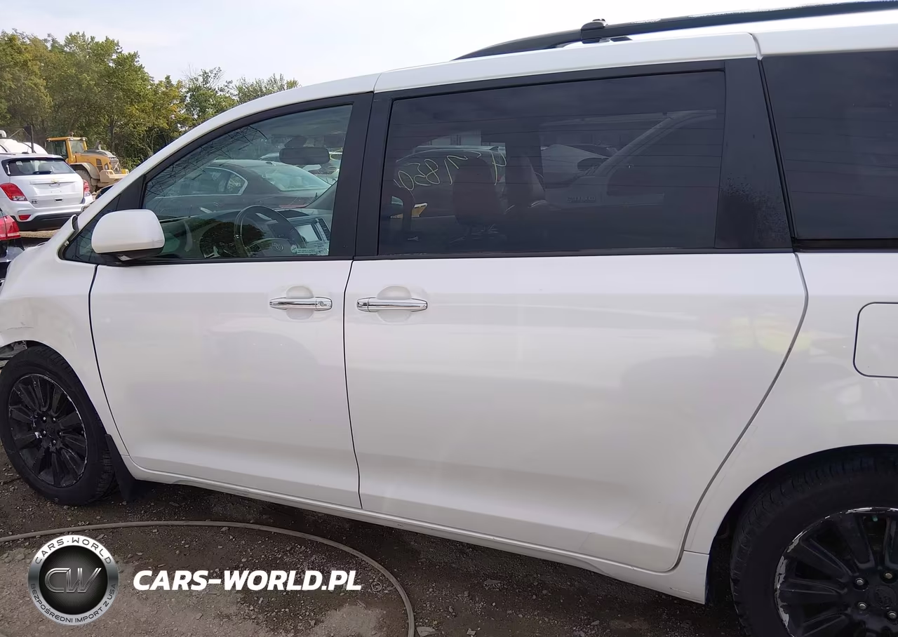 2011 Toyota Sienna Limited VIN:5TDDK3DC5BS021444 - 14