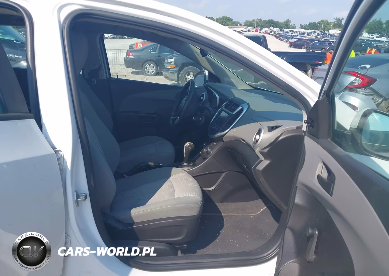 2017 Chevrolet Sonic Lt Auto VIN:1G1JG6SH5H4148521 - 5
