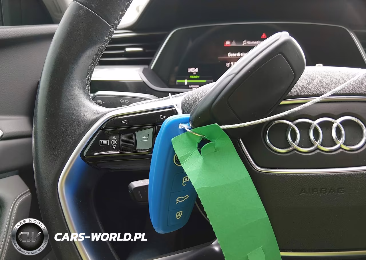 2021 Audi E-Tron Premium Quattro VIN:WA1AAAGE5MB020404 - 11