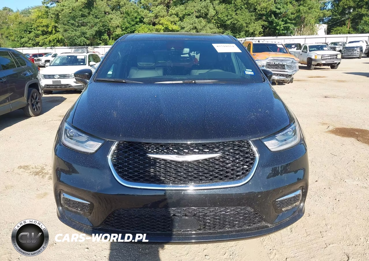 2026 Chrysler Pacifica Select VIN:2C4RC1BG6TR239593 - 12