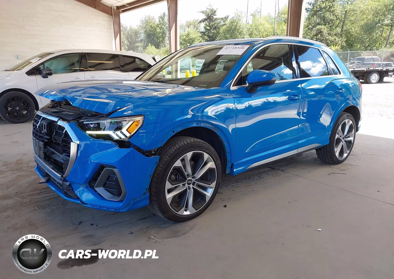 2019 Audi Q3 2.0T S Line Premium VIN:WA1EECF3XK1074642 - 2