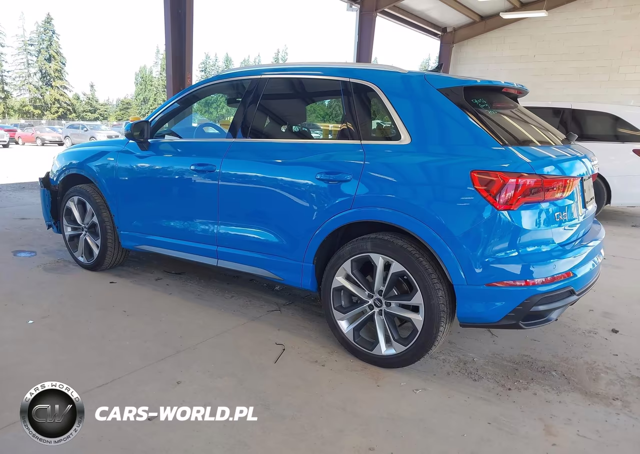 2019 Audi Q3 2.0T S Line Premium VIN:WA1EECF3XK1074642 - 3