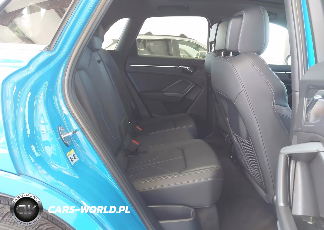 2019 Audi Q3 2.0T S Line Premium VIN:WA1EECF3XK1074642 - 8