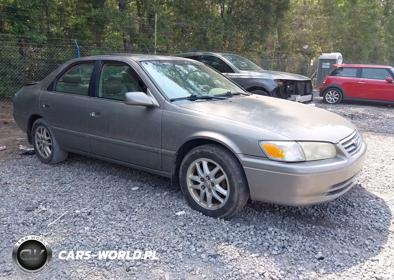 2001 Toyota Camry Xle V6 – zdjęcie 1 z 12