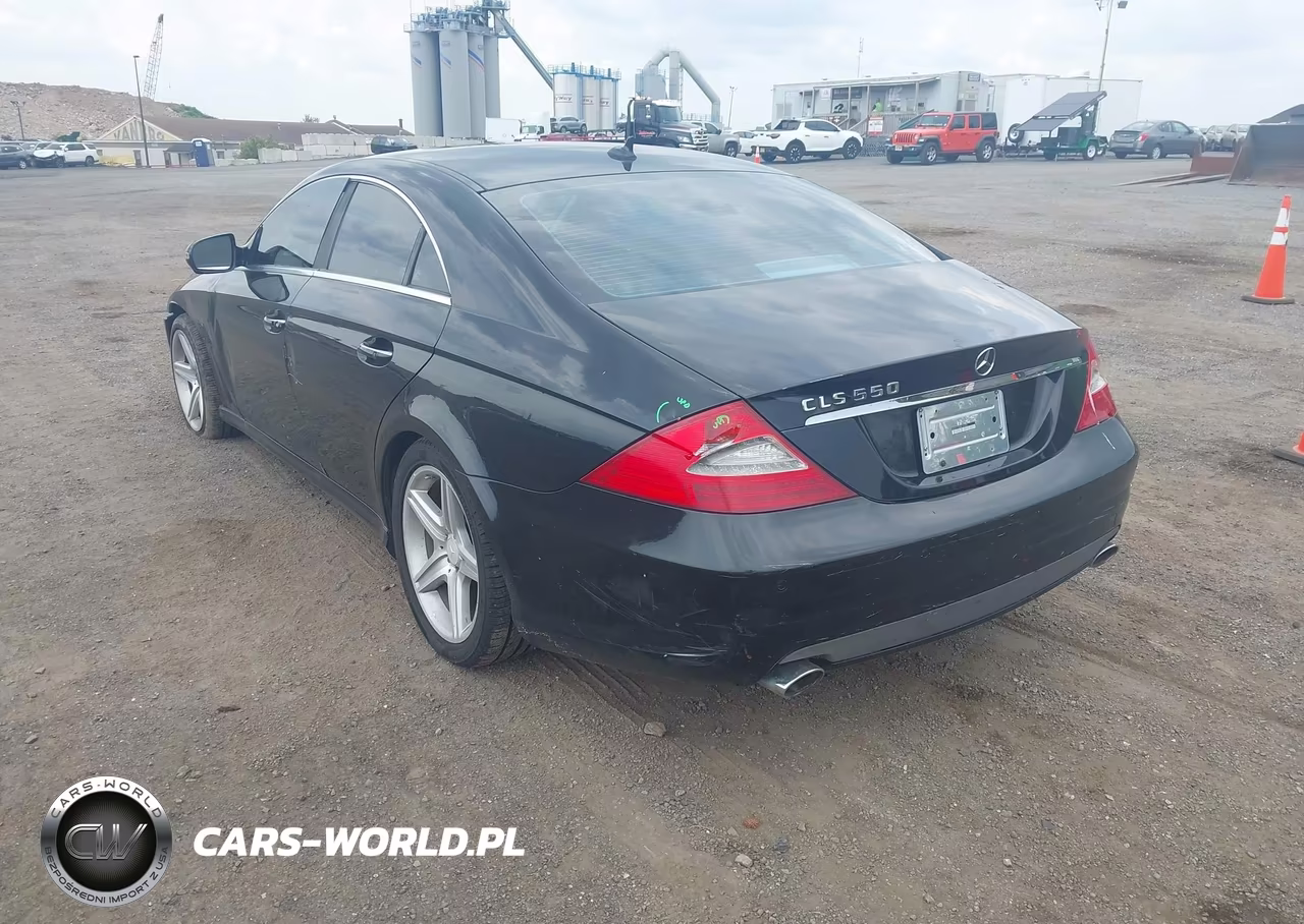 2011 Mercedes-Benz Cls 550 VIN:WDDDJ7CBXBA167456 - 3
