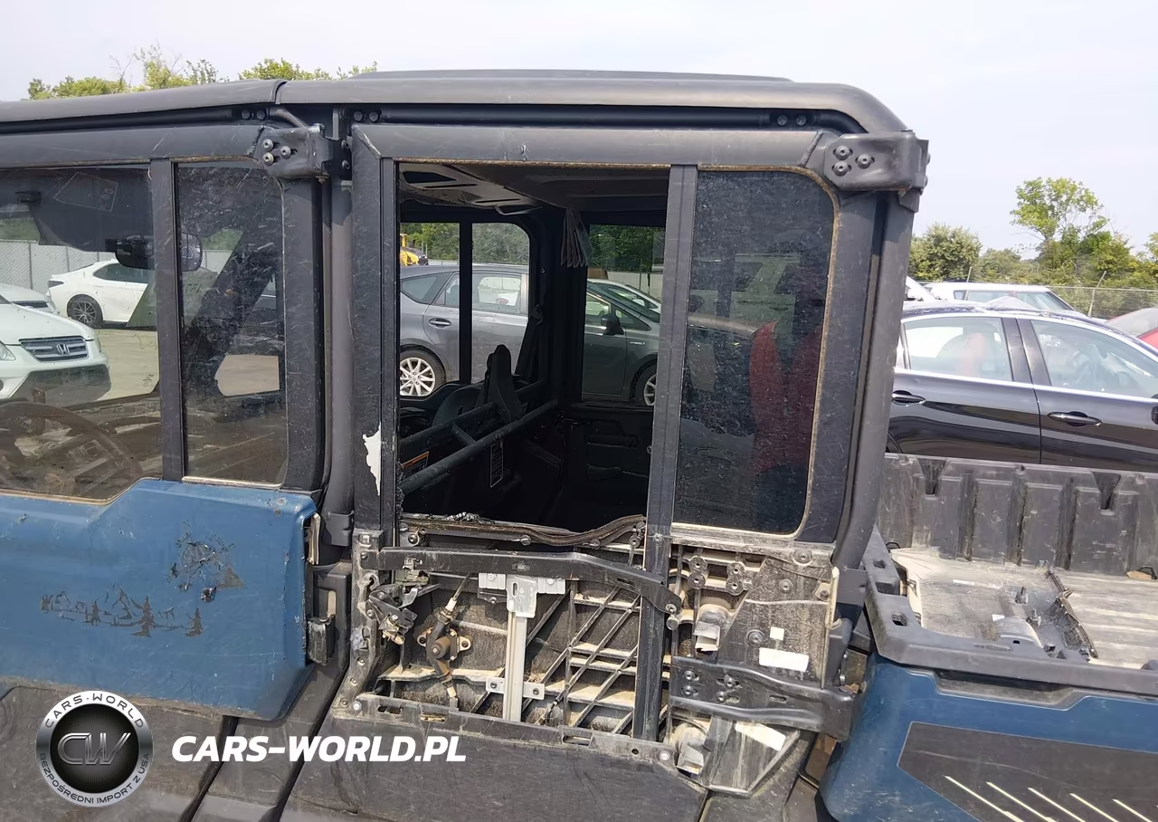 2025 Can-Am Defender Max Limited Cab Hd10-Lone Star Hd10 VIN:3JBUUAX48SK022783 - 13