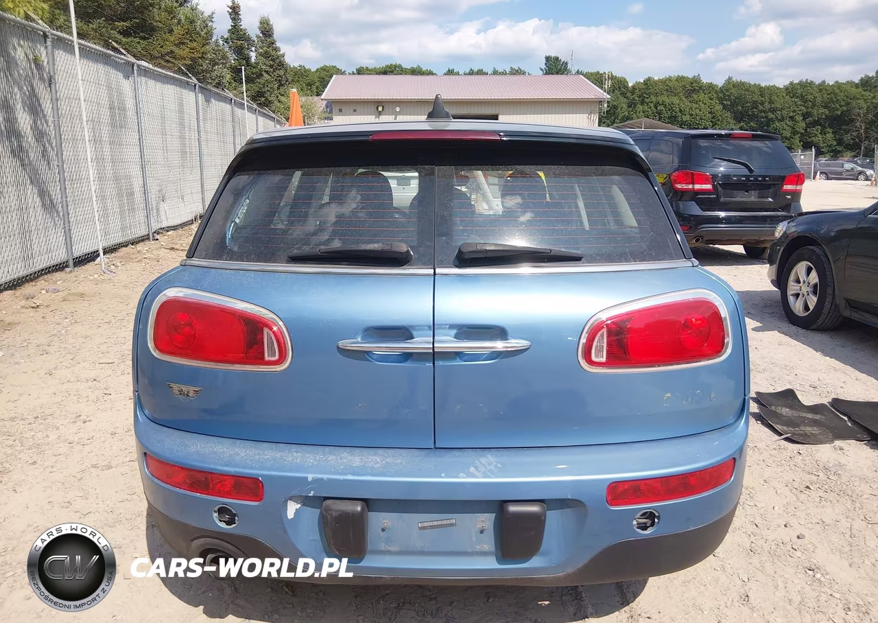 2017 Mini Clubman Cooper VIN:WMWLN5C54H2E32979 - 17