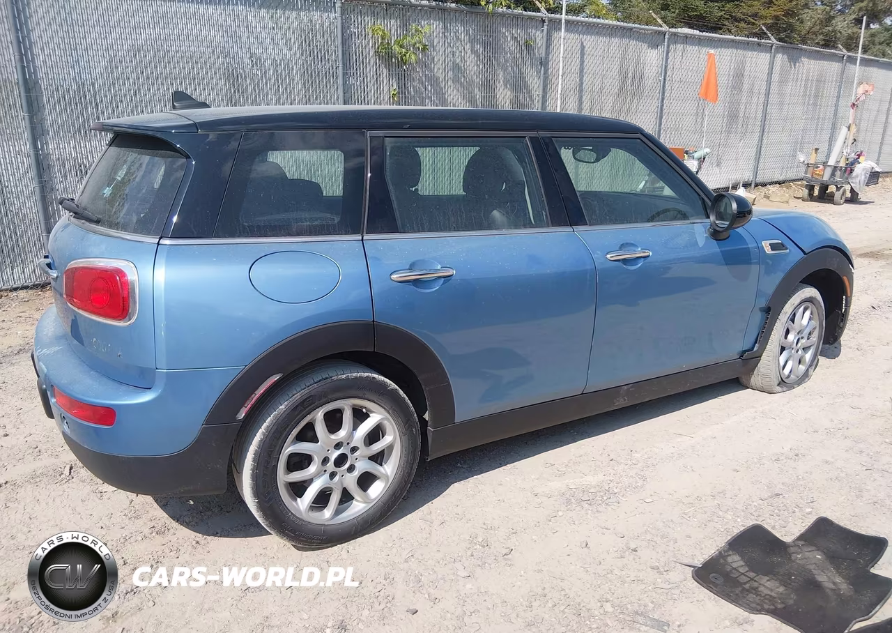 2017 Mini Clubman Cooper VIN:WMWLN5C54H2E32979 - 4