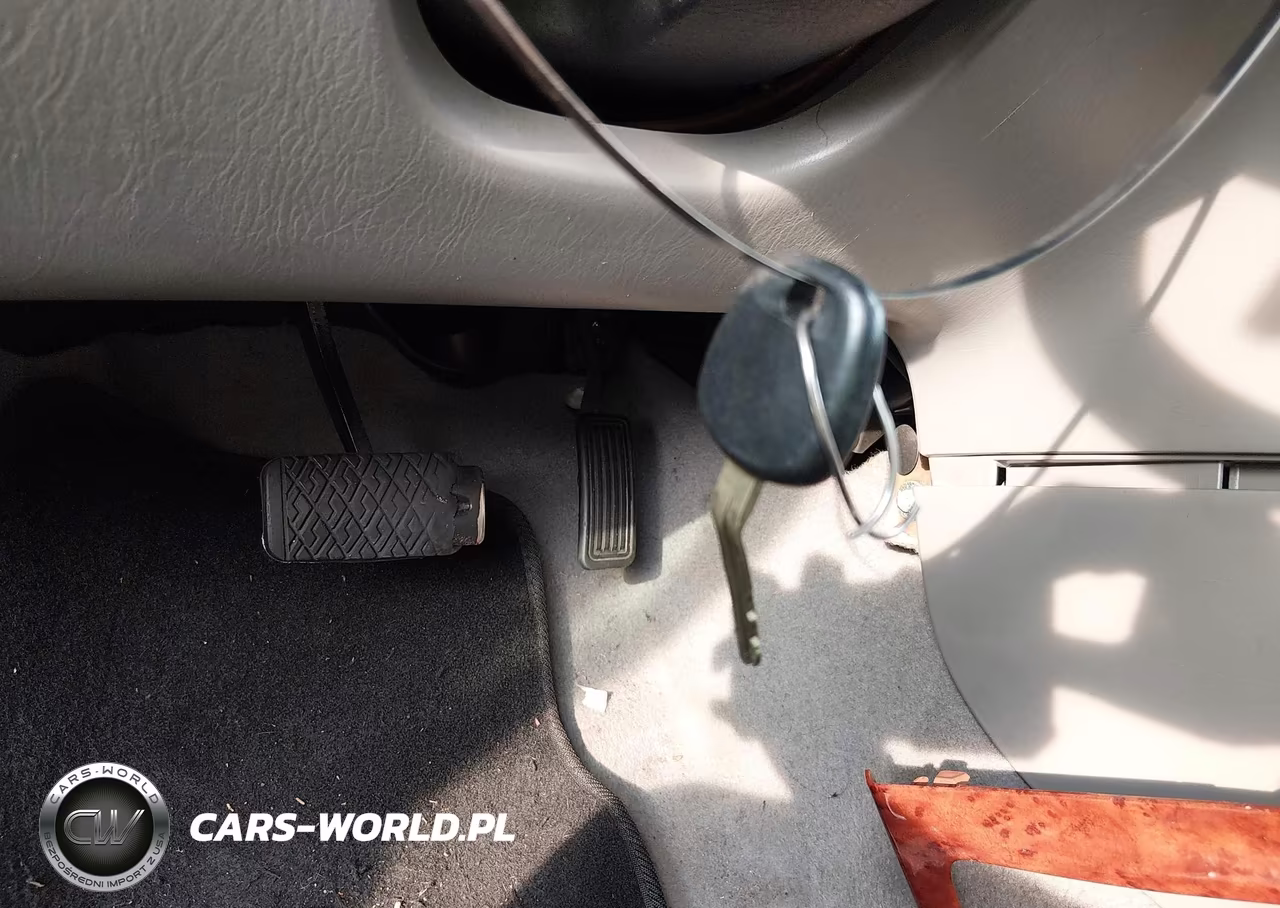 2005 Toyota Corolla Le VIN:2T1BR30E95C445944 - 11
