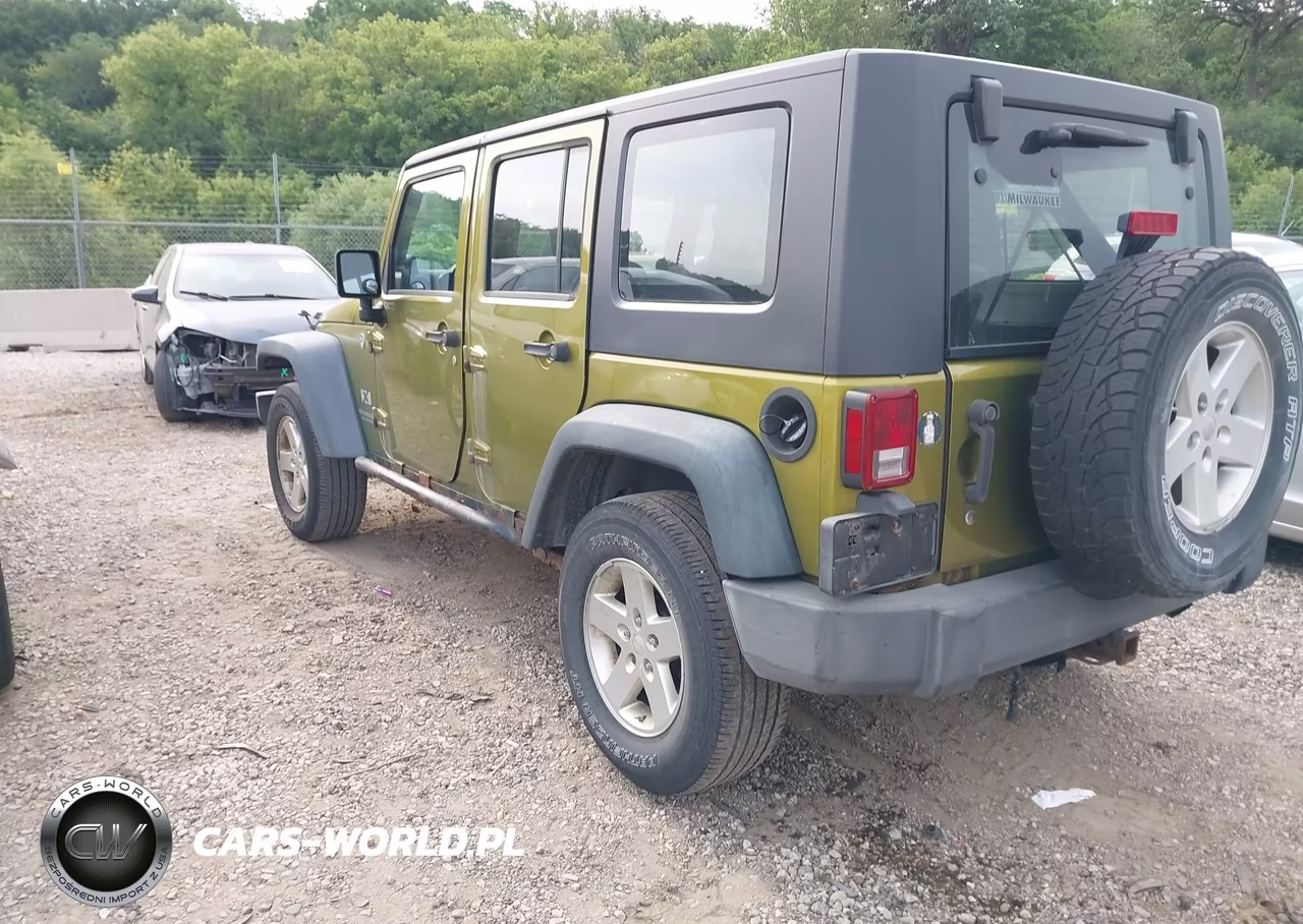 2008 Jeep Wrangler Unlimited X VIN:1J4GA39178L541706 - 3