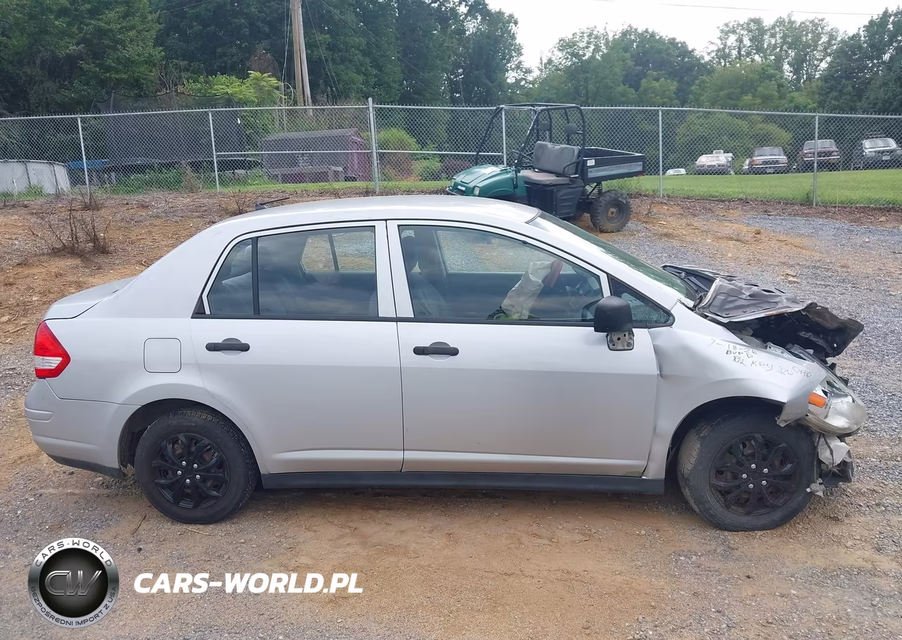 2011 Nissan Versa 1.6 VIN:3N1CC1AP5BL372383 - 14