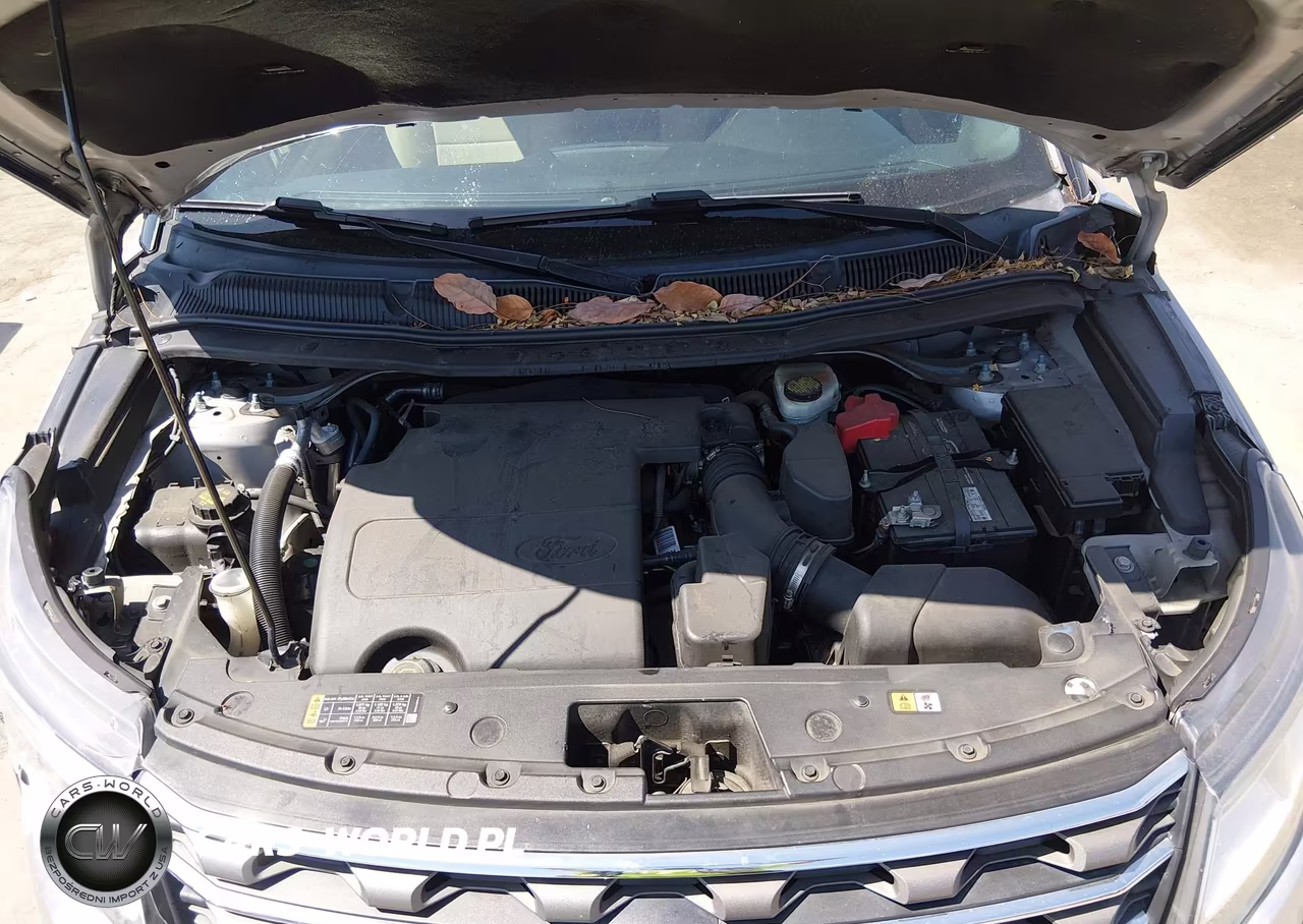 2017 Ford Explorer VIN:1FM5K7B87HGE29324 - 10