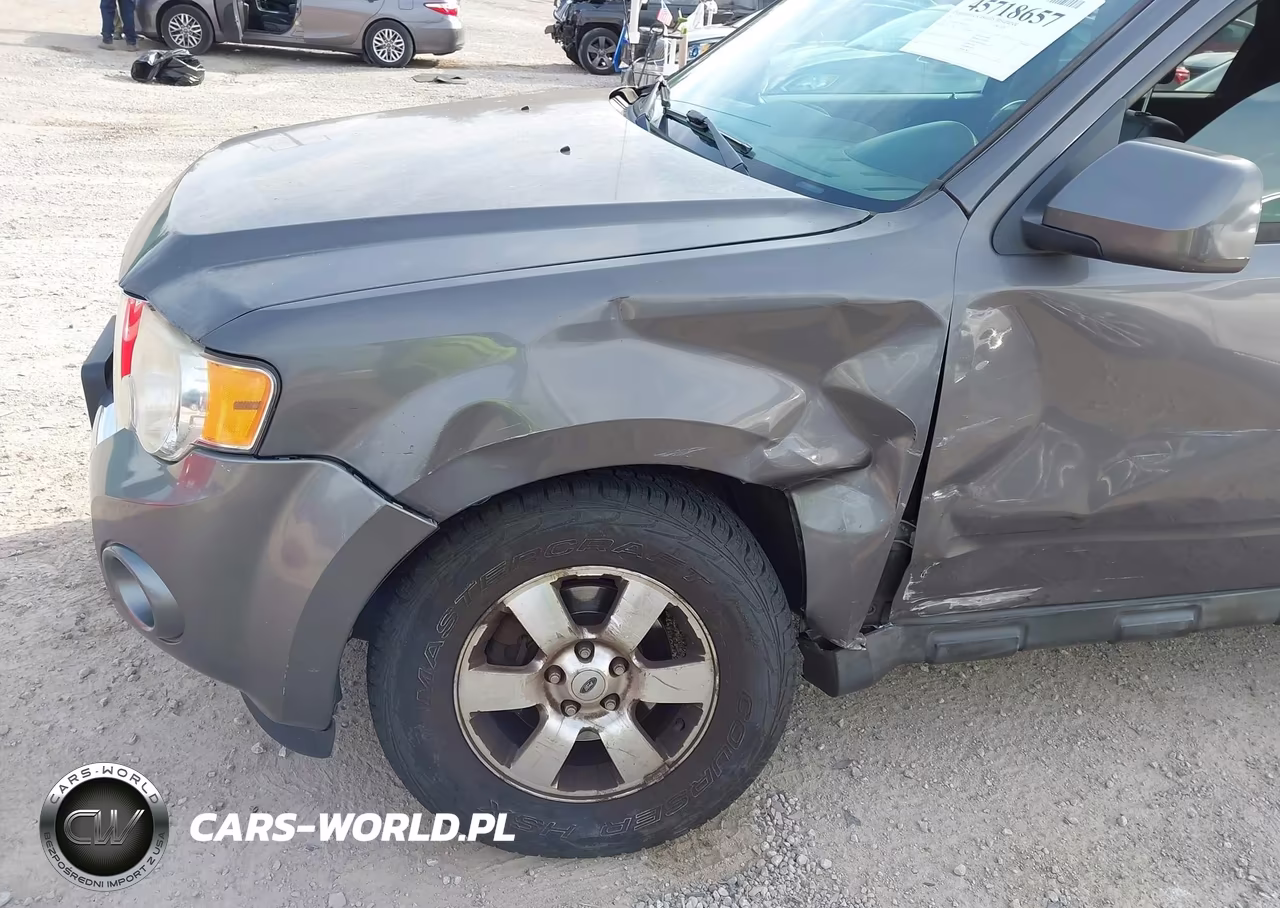 2011 Ford Escape Limited VIN:1FMCU0E75BKC65507 - 6