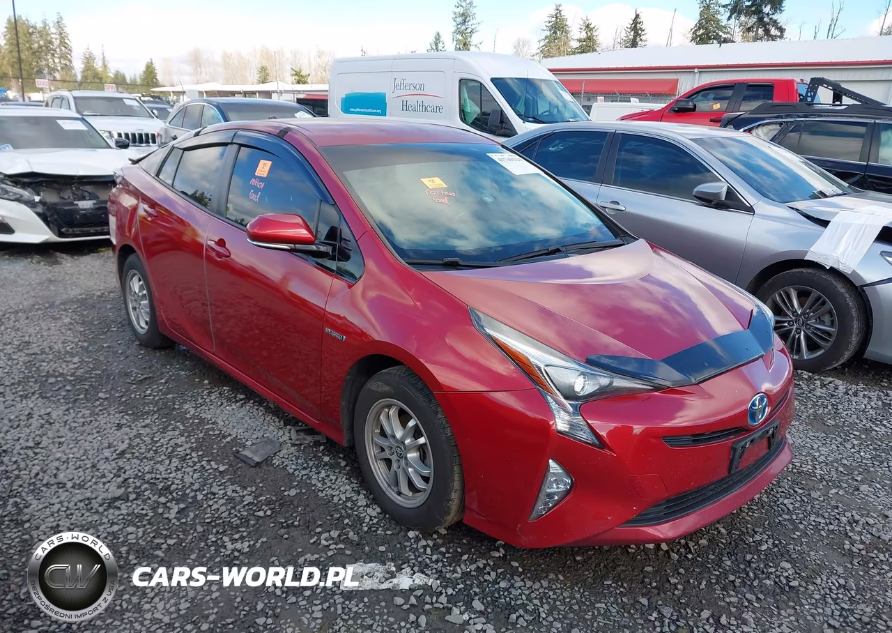 2016 Toyota Prius Three