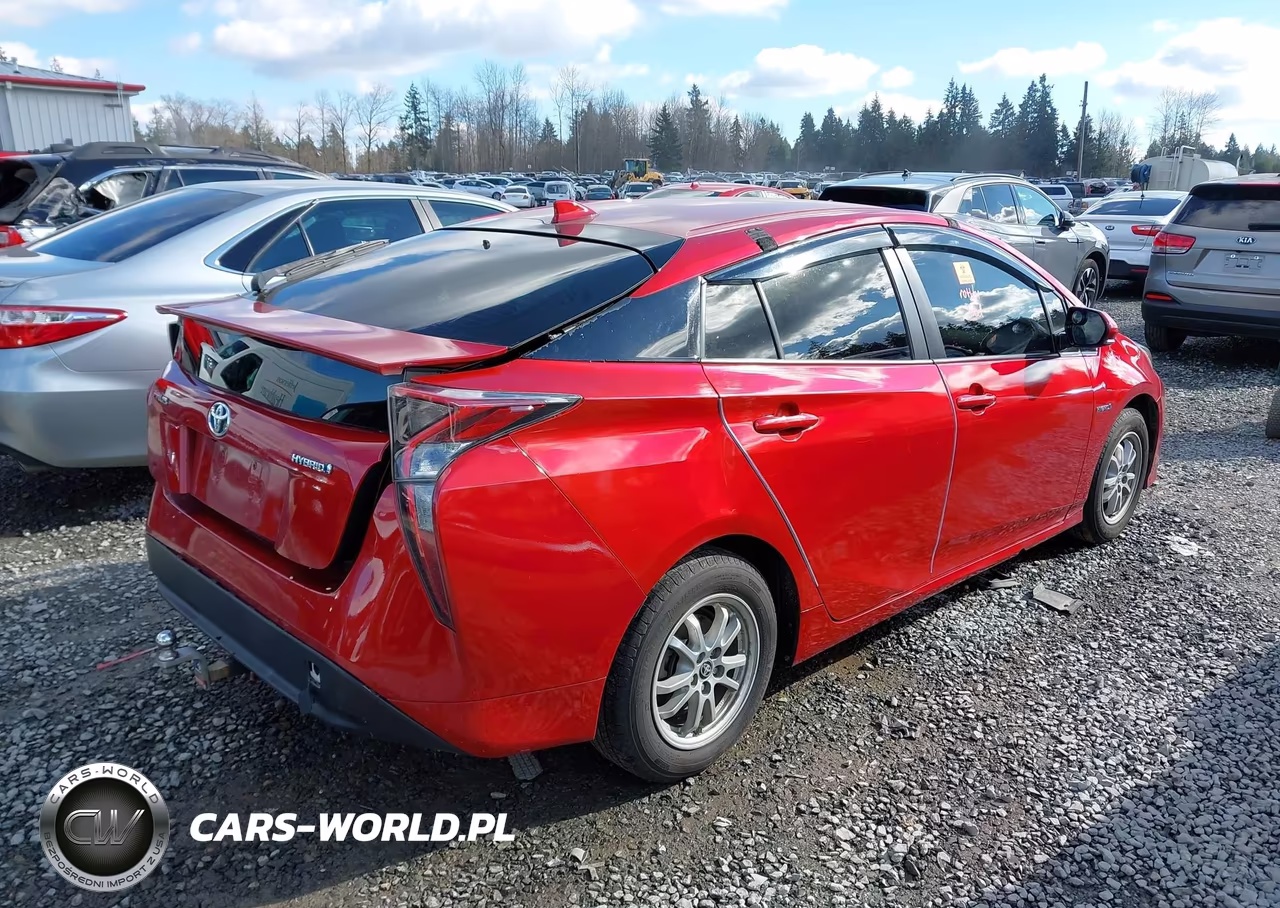 2016 Toyota Prius Three VIN:JTDKARFU8G3516300 - 4