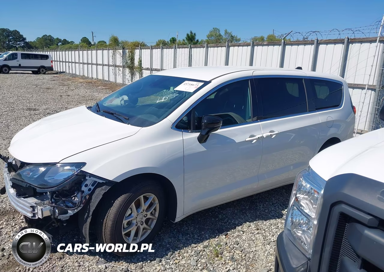 2026 Chrysler Voyager Lx VIN:2C4RC1CG0TR161388 - 15
