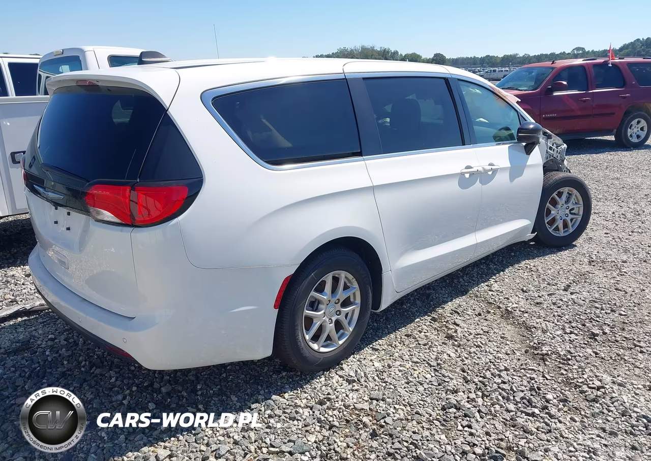 2026 Chrysler Voyager Lx VIN:2C4RC1CG0TR161388 - 4