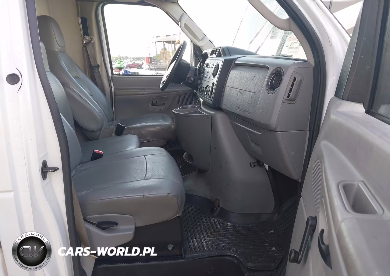 2010 Ford E-450 Cutaway VIN:1FDXE4FS3ADA14397 - 7