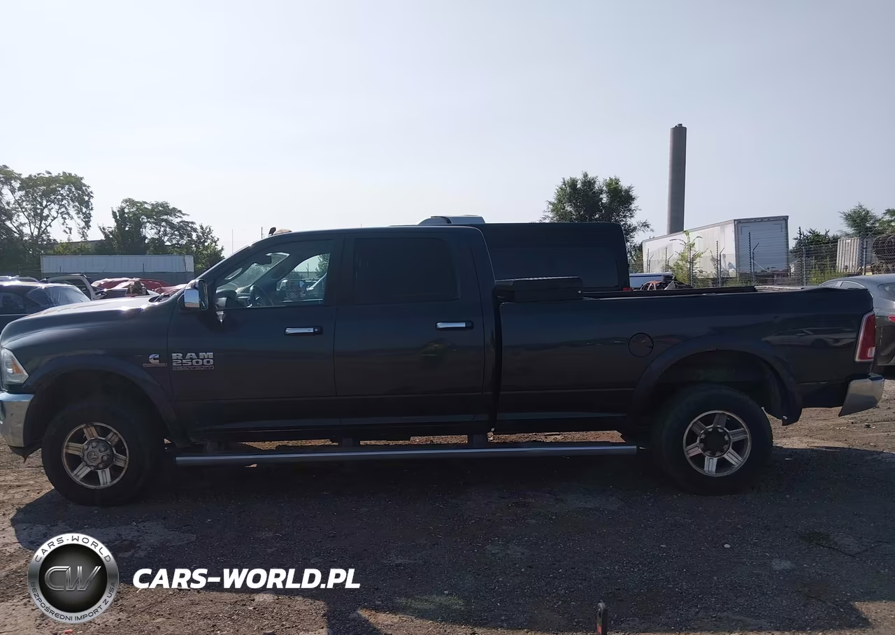 2013 Ram 2500 Laramie VIN:3C6UR5KL3DG560454 - 14