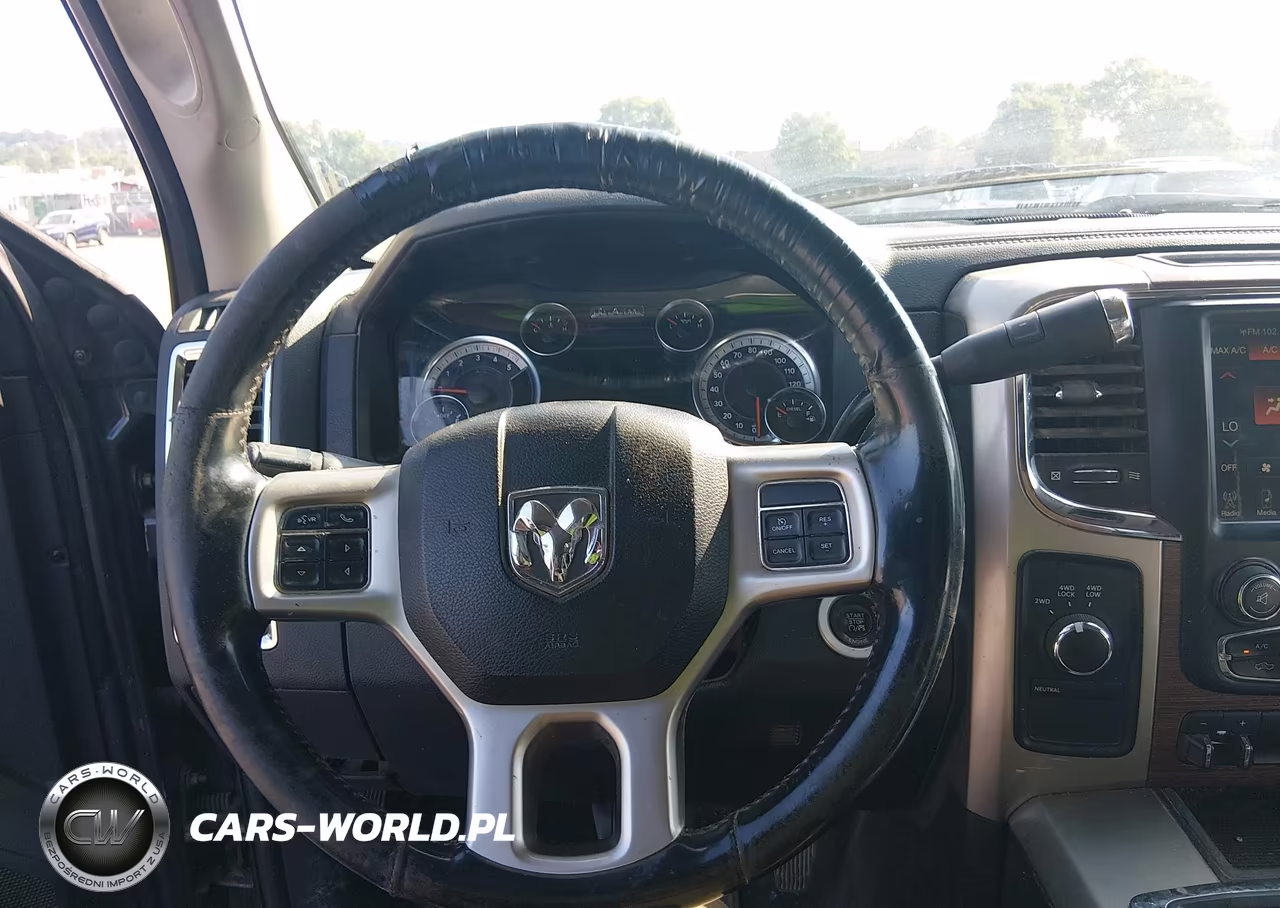 2013 Ram 2500 Laramie VIN:3C6UR5KL3DG560454 - 18