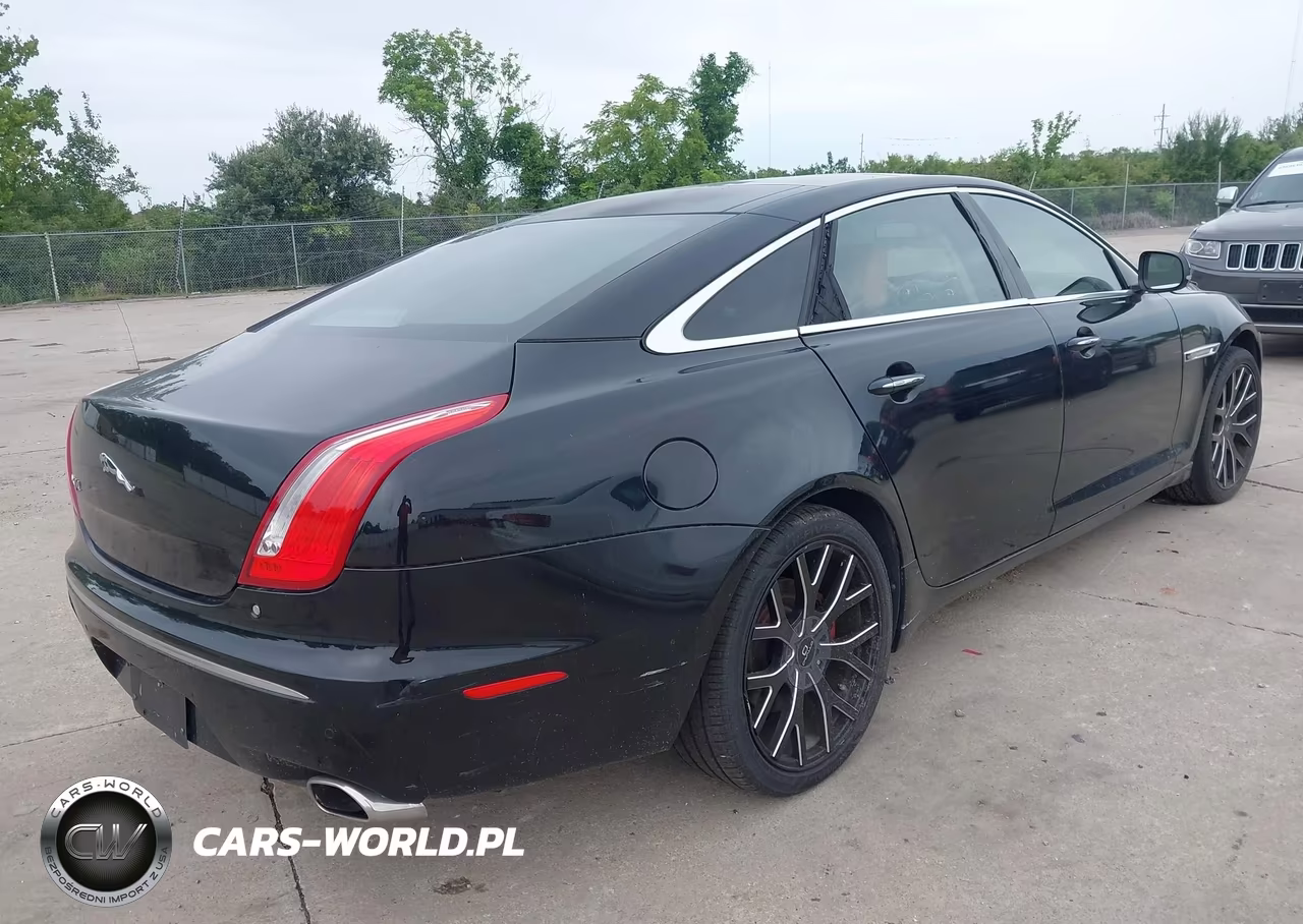 2011 Jaguar Xj Xjl VIN:SAJWA2GB7BLV03134 - 4