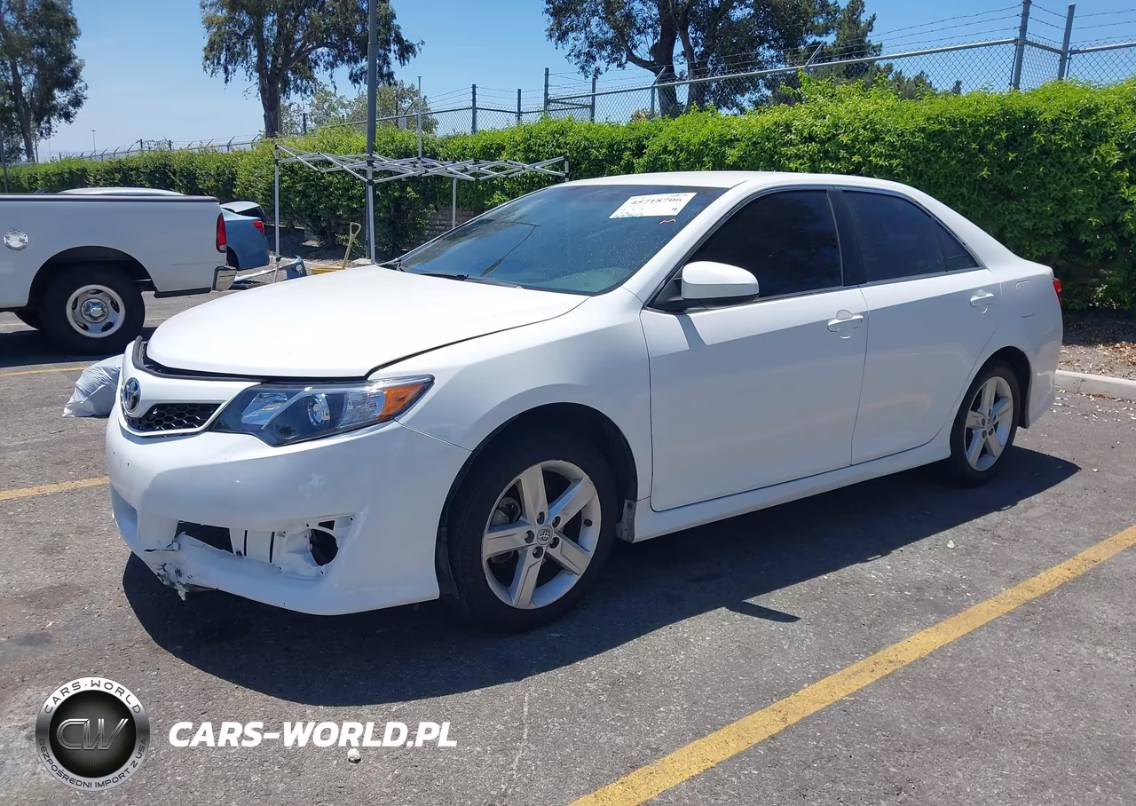 2014 Toyota Camry Se VIN:4T1BF1FK4EU458335 - 2