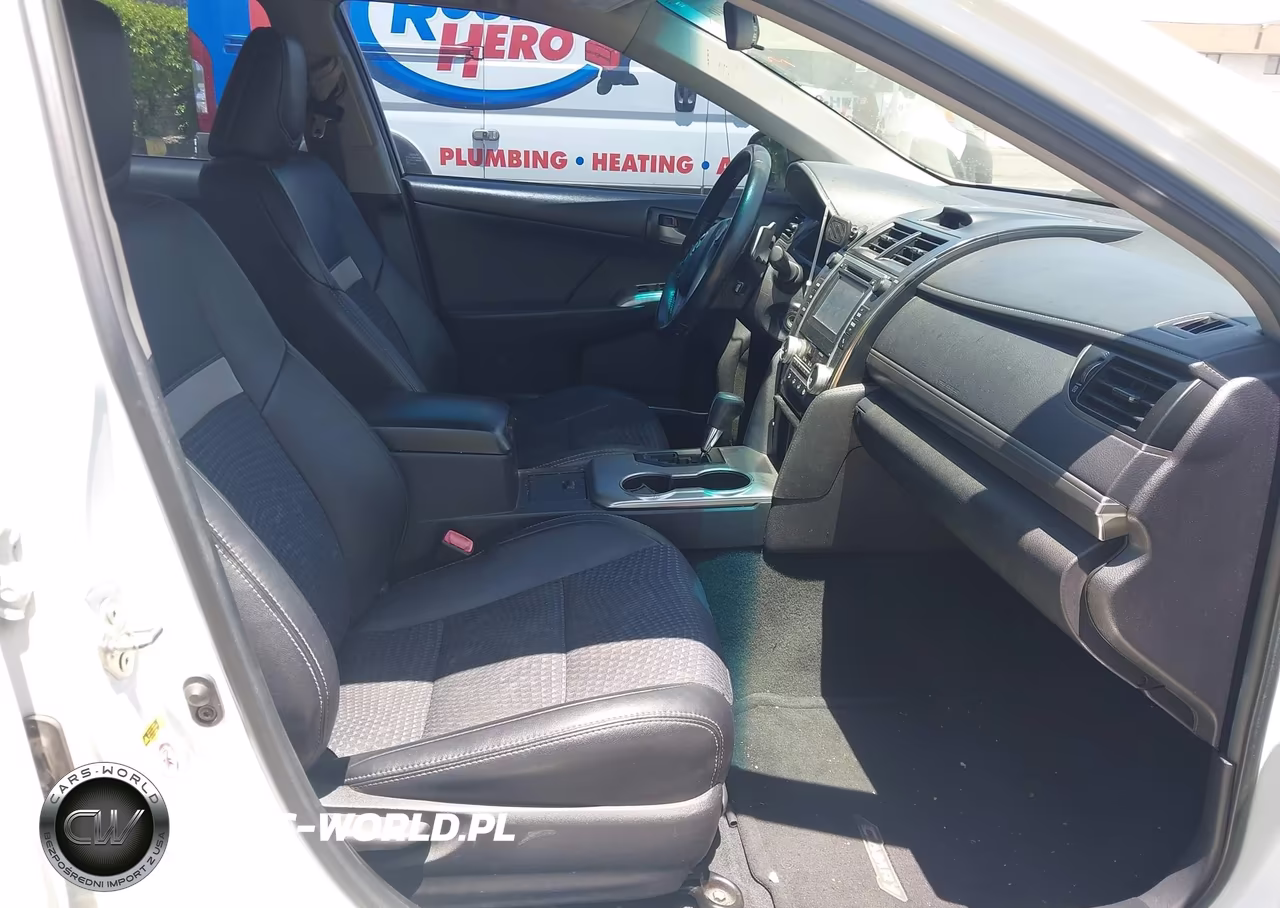 2014 Toyota Camry Se VIN:4T1BF1FK4EU458335 - 5