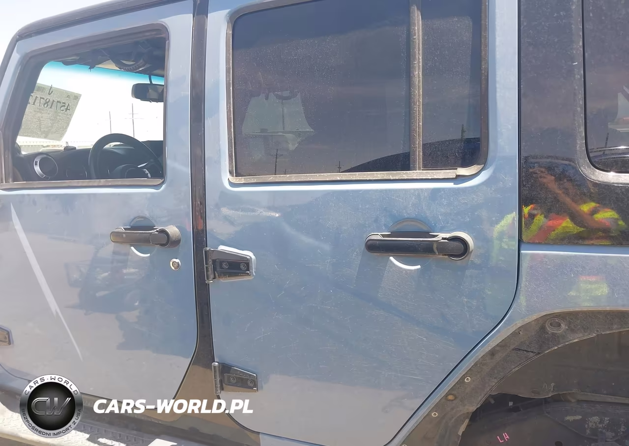 2013 Jeep Wrangler Unlimited Sahara VIN:1C4BJWEG6DL629569 - 15
