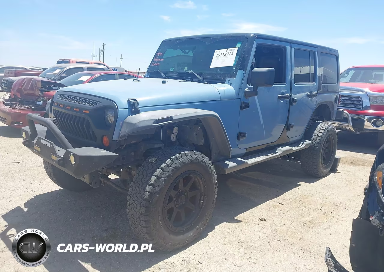 2013 Jeep Wrangler Unlimited Sahara VIN:1C4BJWEG6DL629569 - 2