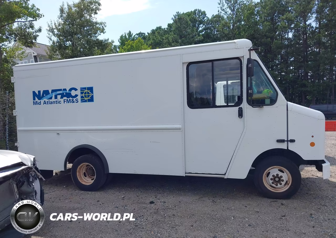 2014 Ford E-350 Stripped VIN:1FC3E3KL7EDB00393 - 14
